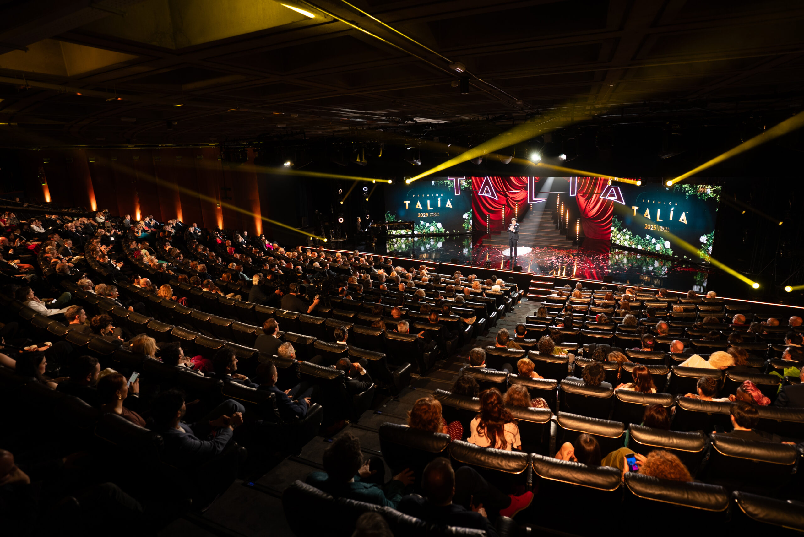 “Vidas Rotas” Wins the 2025 Talía Award